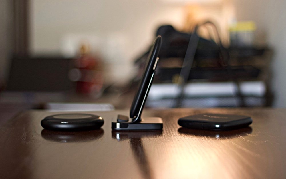 Spigen Essential Wireless Charging Pad
