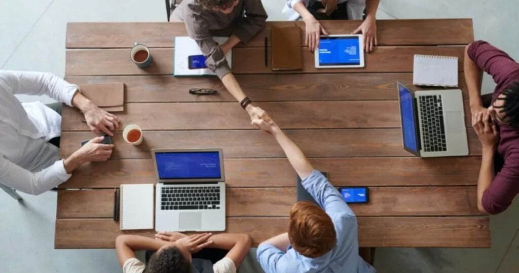 Blockchain Backers Do in the Crypto Market