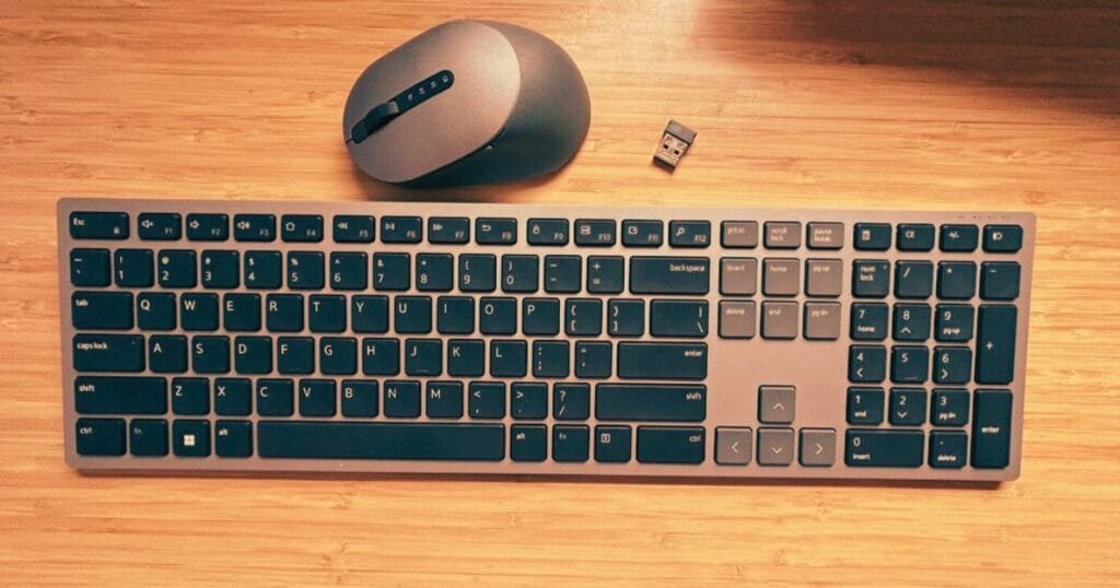  Dell Premier Multi-Device Combo